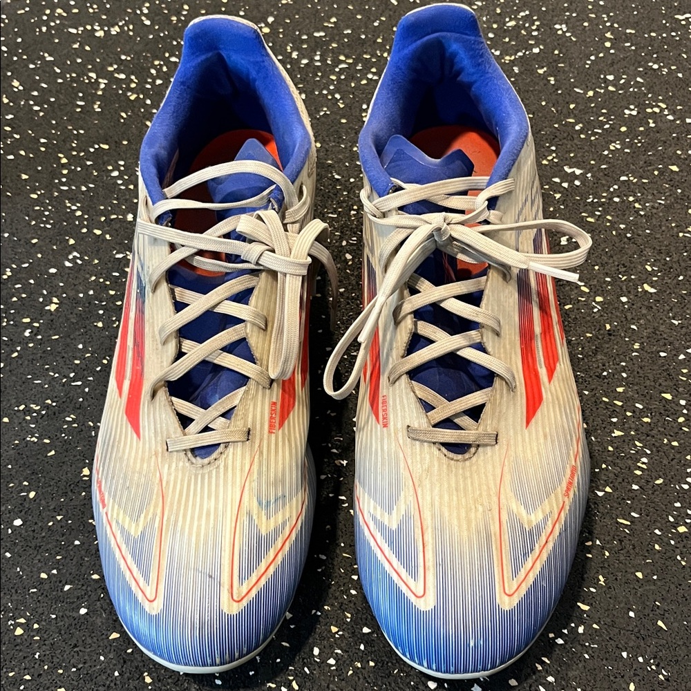 Adidas Men’s F50 Soccer Cleats - size 10 preowned White/Blue